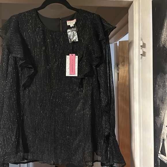 Black Shimmery top size large J. Brooks Boutique - Picture 5 of 5